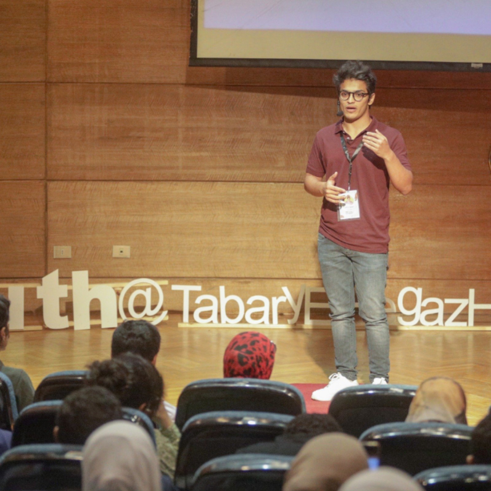 نورالدين - معلم برمجة